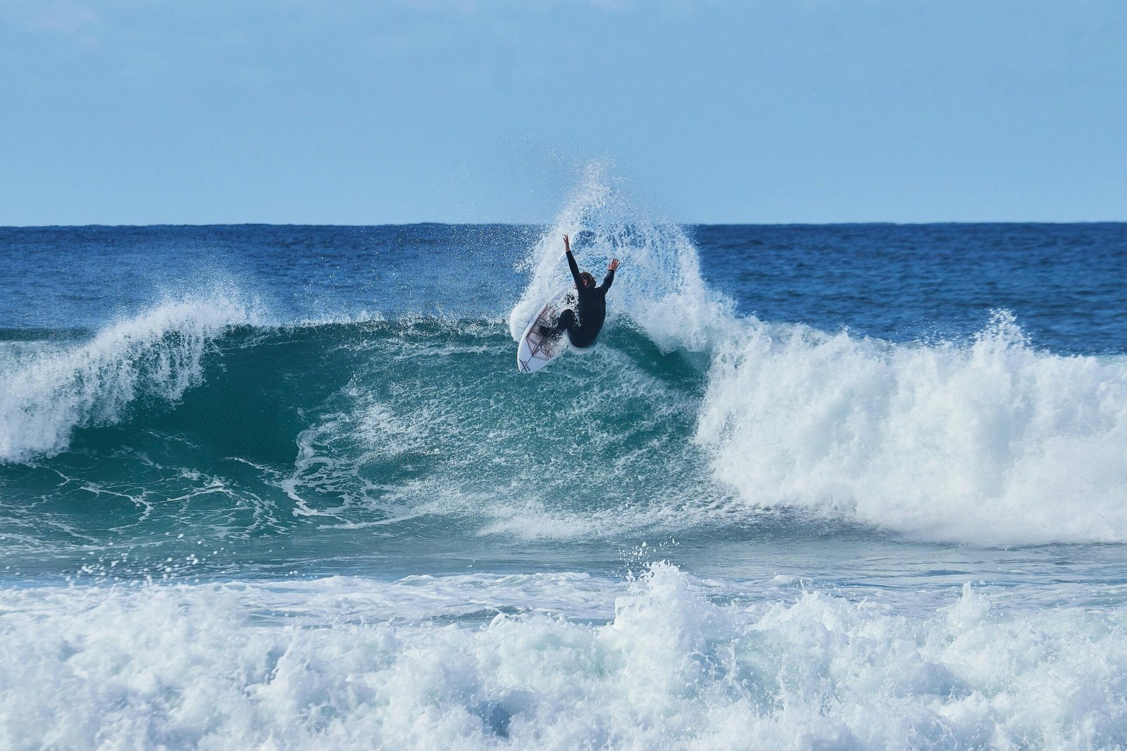 Surfing in Cascais